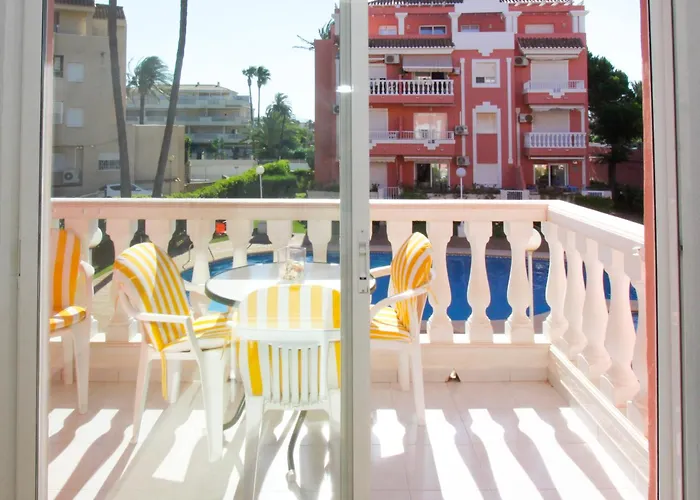 Jazmines Con Piscina A Un Paso Del Mar By Costablancarent دينايا