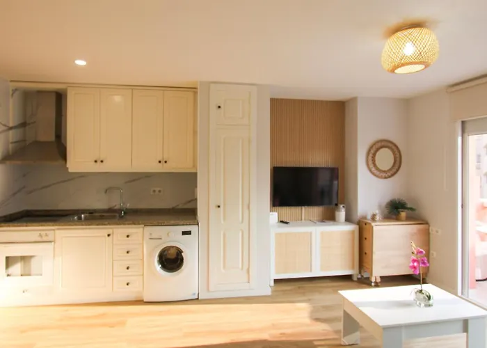 Jazmines Con Piscina A Un Paso Del Mar By Costablancarent * Denia