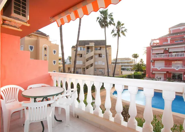 Jazmines Con Piscina A Un Paso Del Mar By Costablancarent