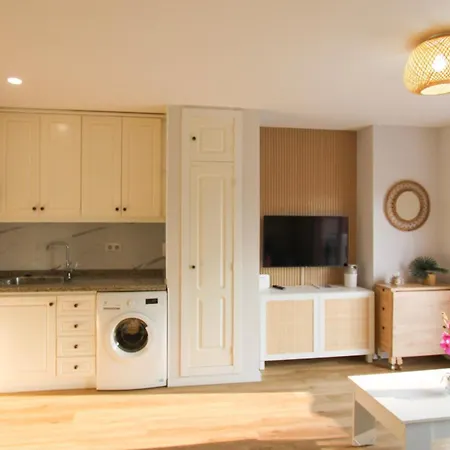 Jazmines Con Piscina A Un Paso Del Mar By Costablancarent * 데니아